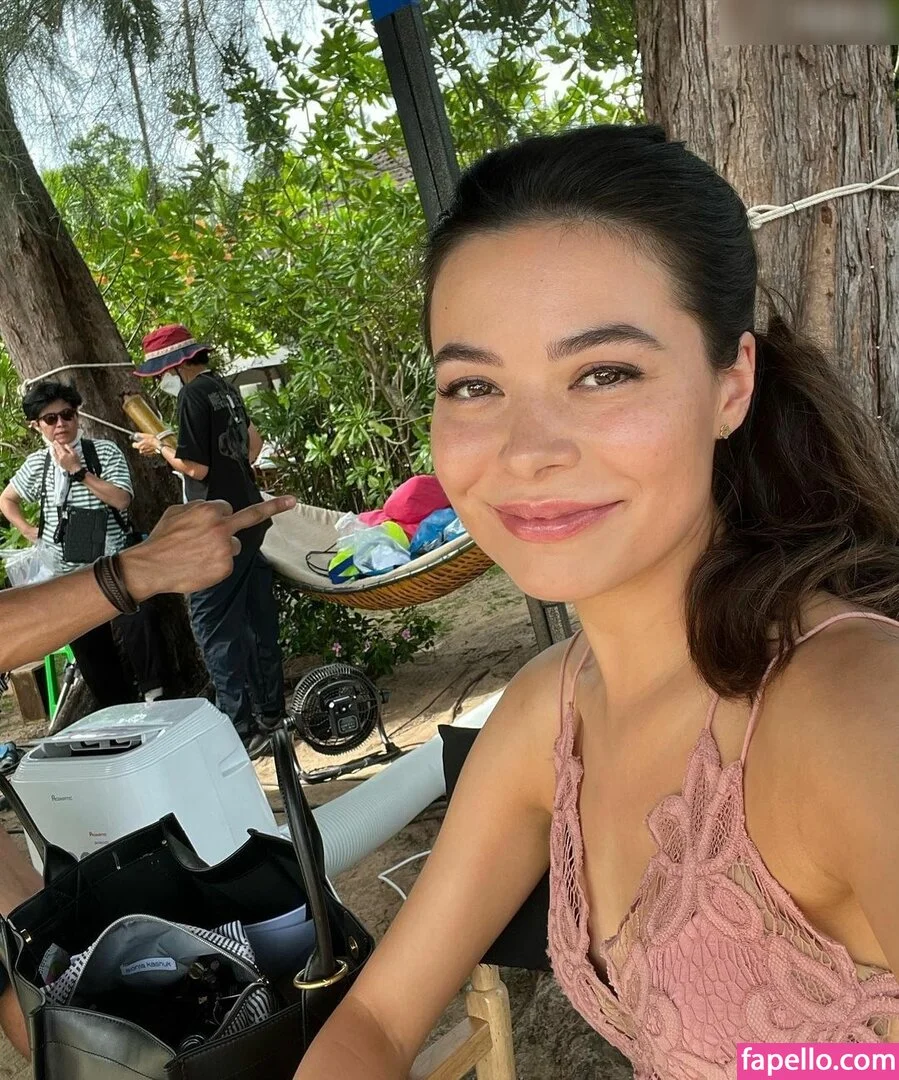 Miranda Cosgrove Onlyfans Photo Gallery 