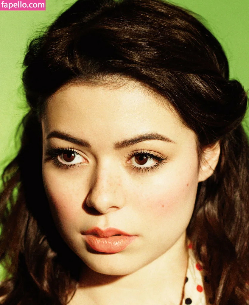 Miranda Cosgrove Onlyfans Photo Gallery 