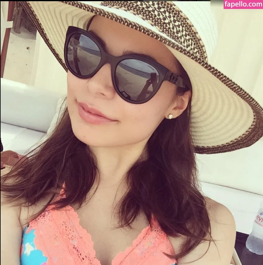 Miranda Cosgrove Onlyfans Photo Gallery 