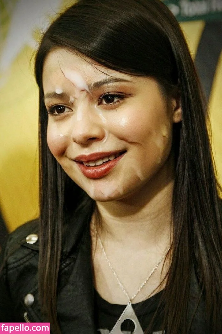 Miranda Cosgrove Onlyfans Photo Gallery 