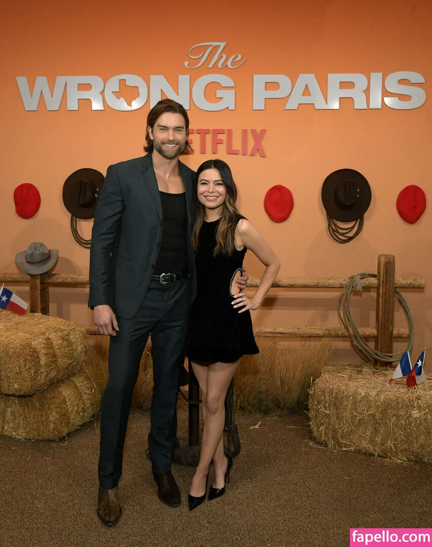 Miranda Cosgrove Onlyfans Photo Gallery 