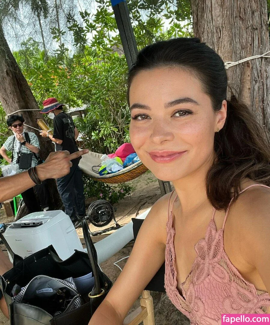 Miranda Cosgrove Onlyfans Photo Gallery 
