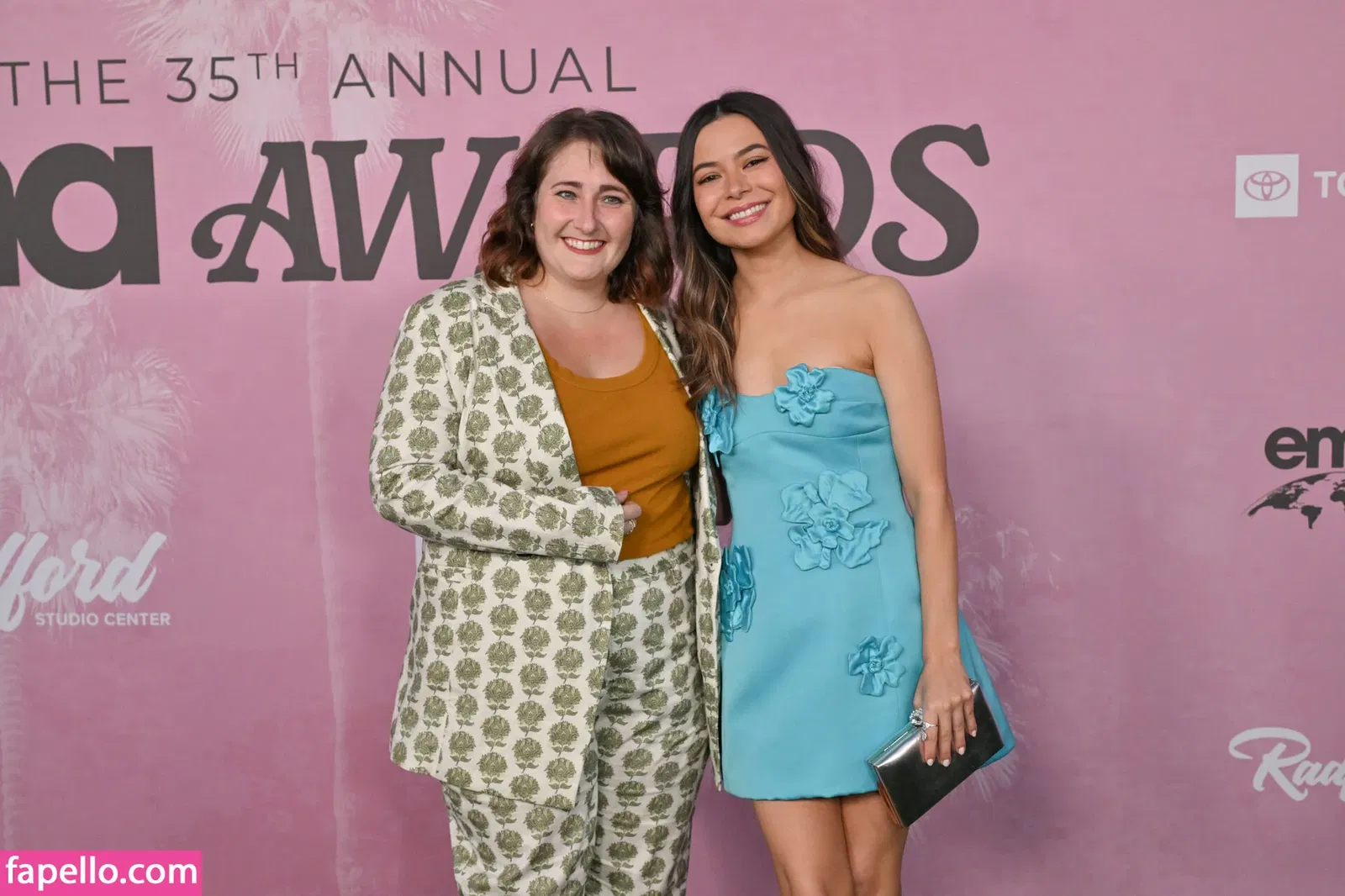 Miranda Cosgrove Onlyfans Photo Gallery 