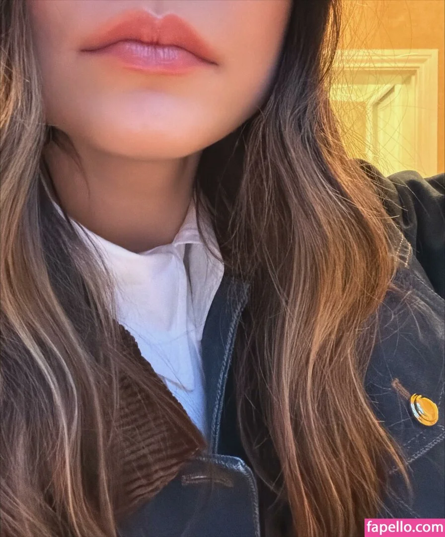 Miranda Cosgrove Onlyfans Photo Gallery 