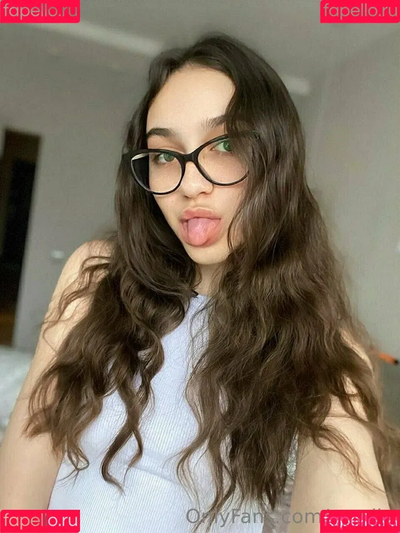 eve_llin Onlyfans Photo Gallery 