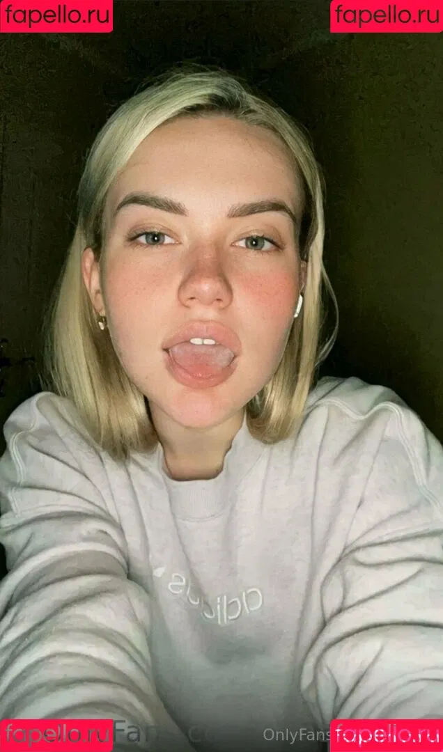 eve_llin Onlyfans Photo Gallery 