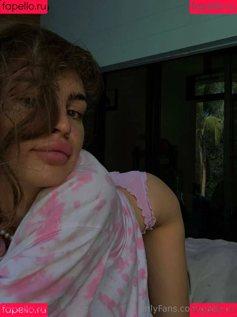 eve_llin Onlyfans Photo Gallery 