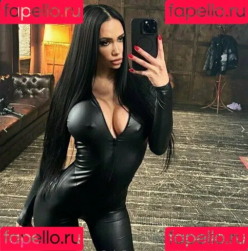 eve_llin Onlyfans Photo Gallery 