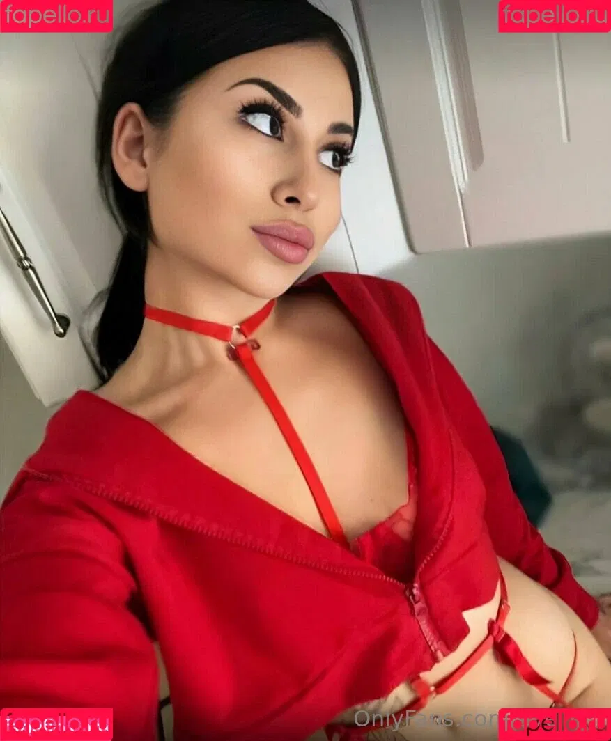 eve_llin Onlyfans Photo Gallery 