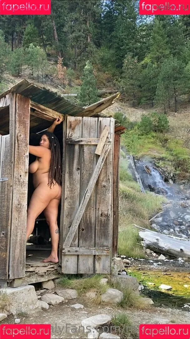 FeistyFeminista Onlyfans Photo Gallery 