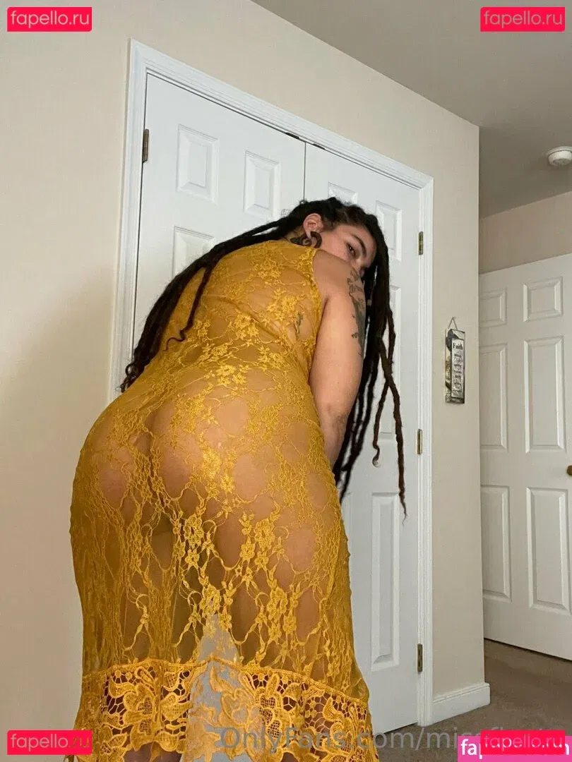 FeistyFeminista Onlyfans Photo Gallery 