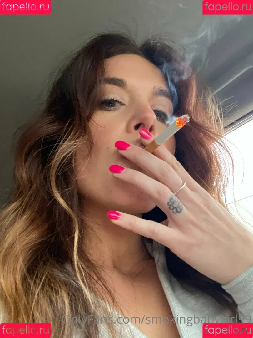 smokingbabygirl99 Onlyfans Photo Gallery 