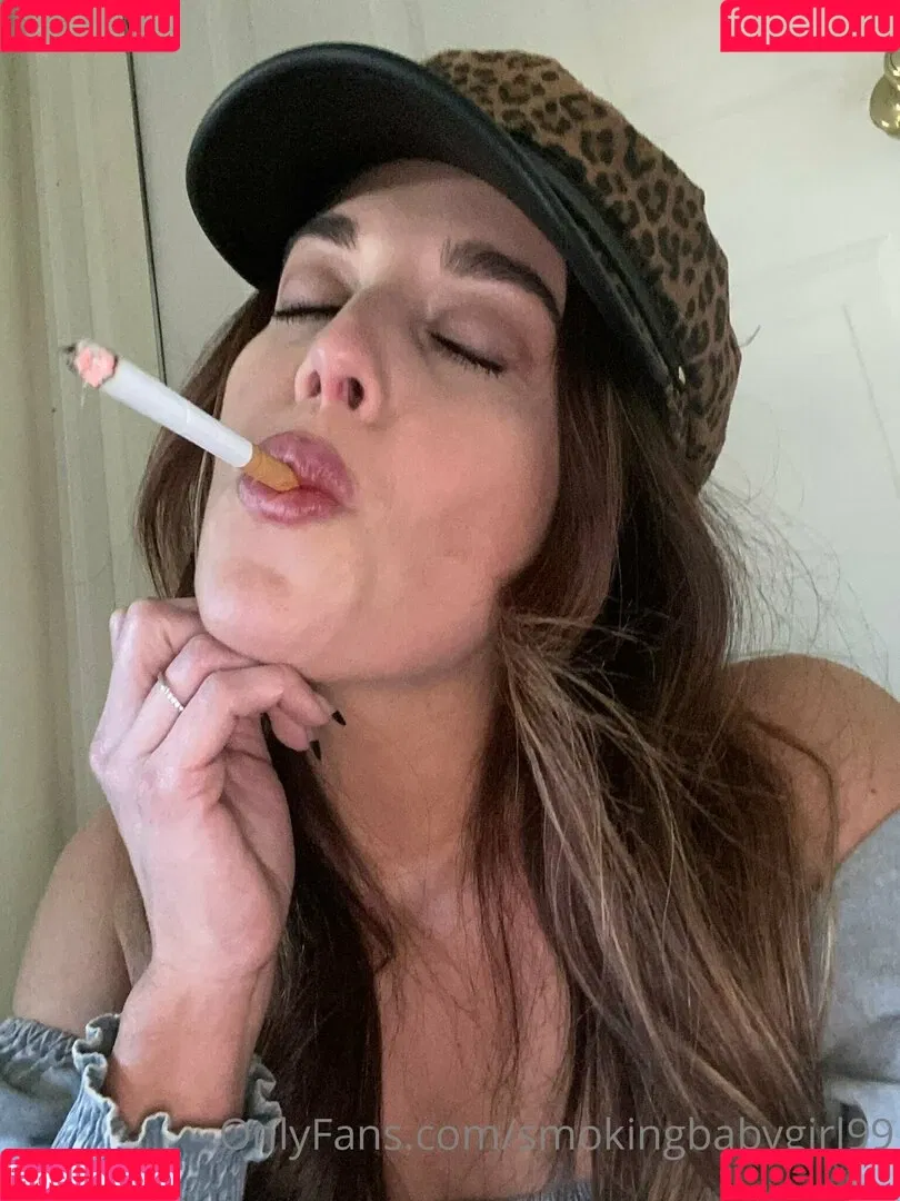 smokingbabygirl99 Onlyfans Photo Gallery 
