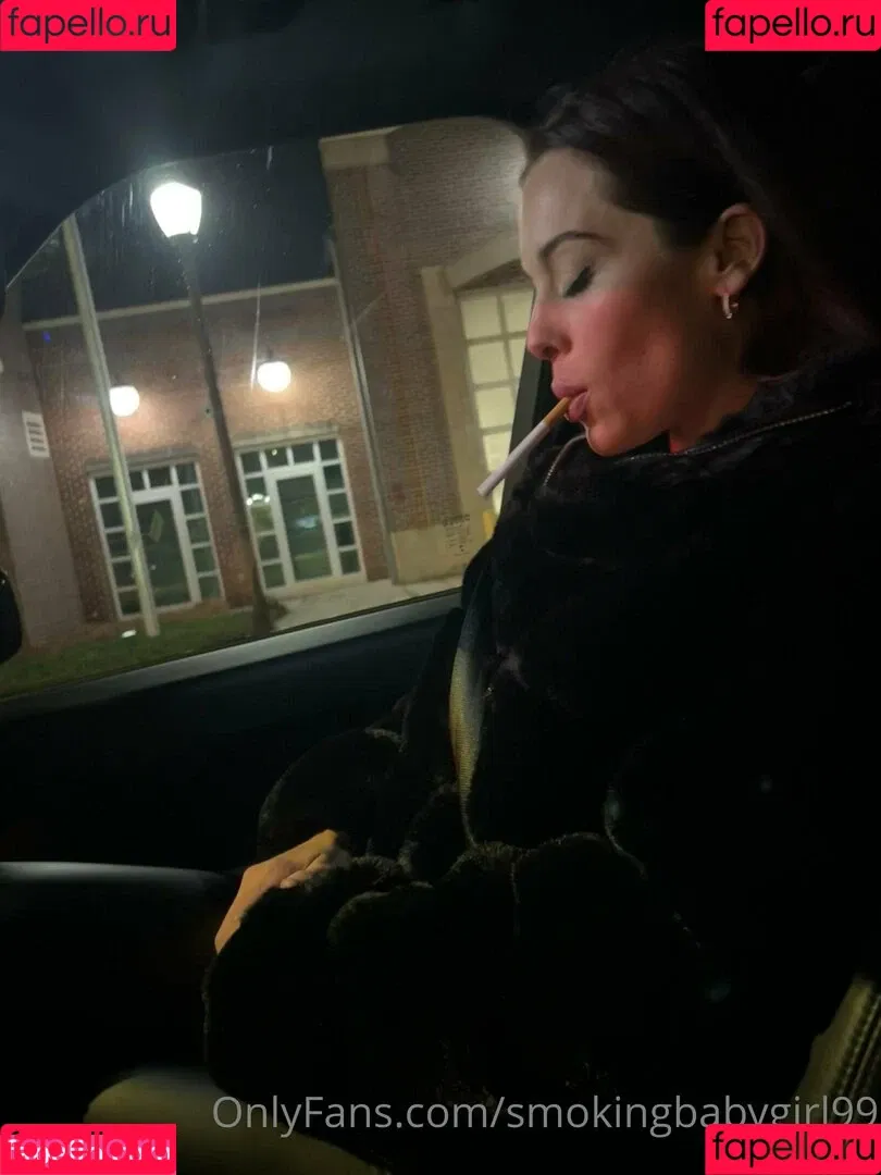 smokingbabygirl99 Onlyfans Photo Gallery 