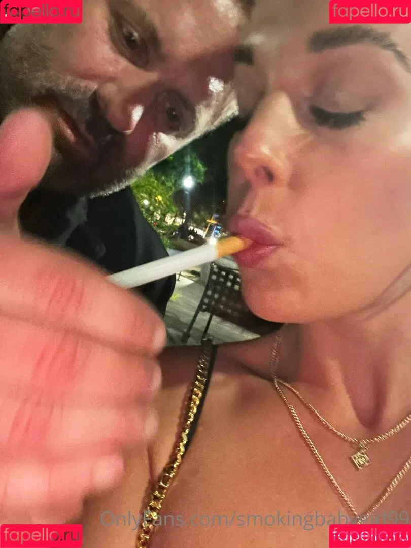 smokingbabygirl99 Onlyfans Photo Gallery 