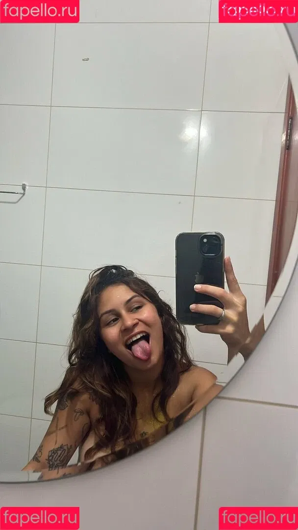 Vbeatrizz Onlyfans Photo Gallery 