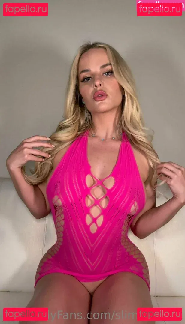 Slimthickvic Onlyfans Photo Gallery 