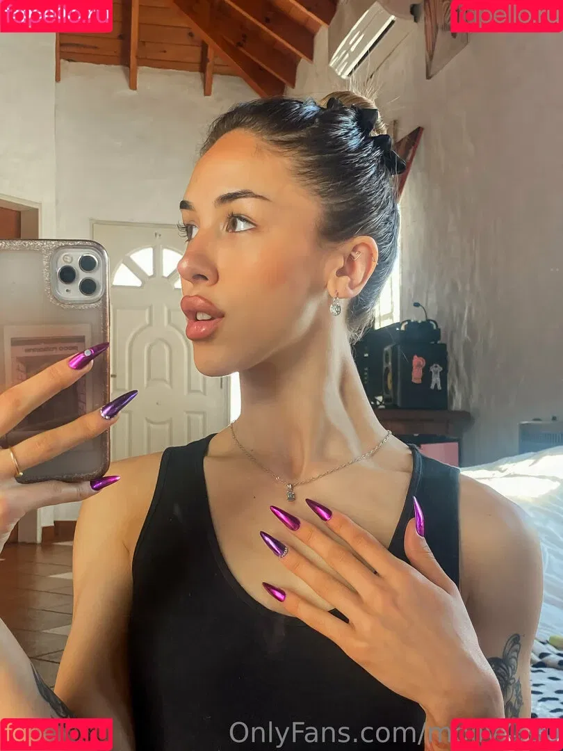molly4.20 Onlyfans Photo Gallery 