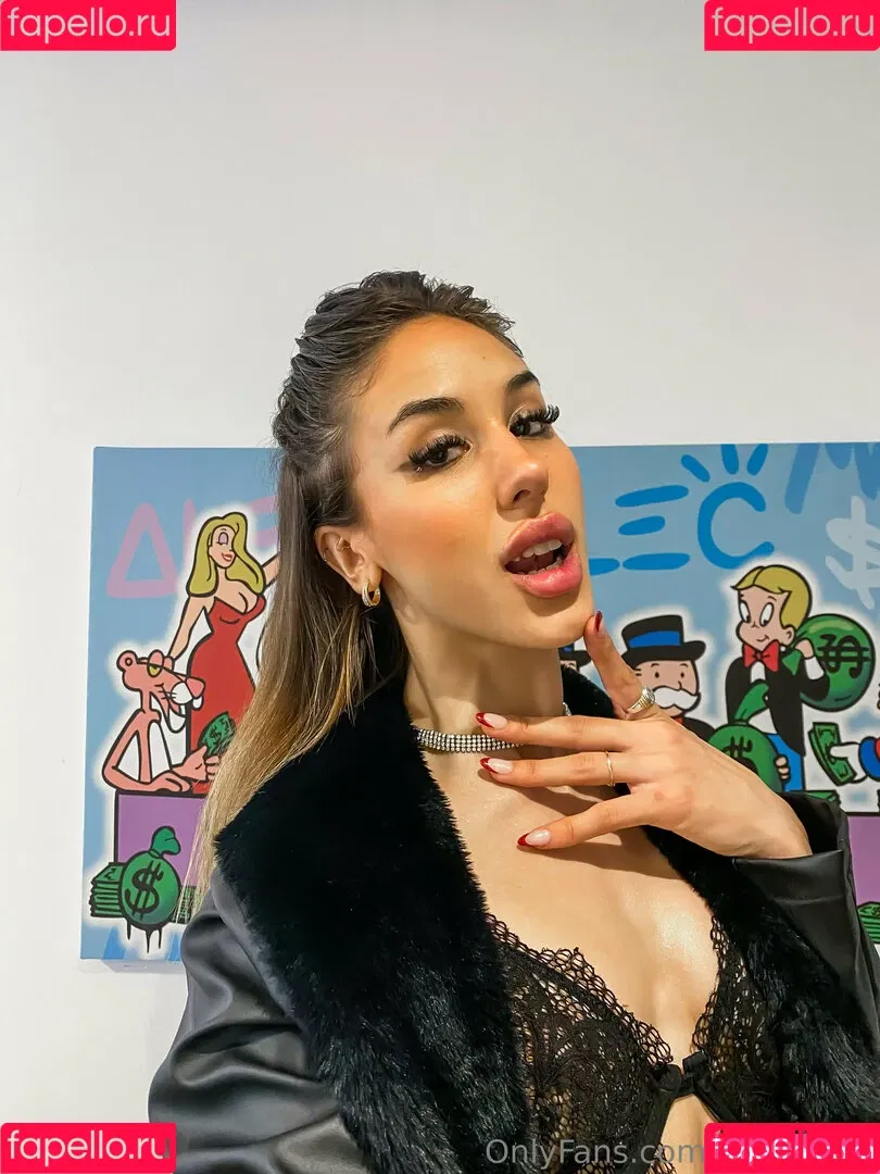 molly4.20 Onlyfans Photo Gallery 