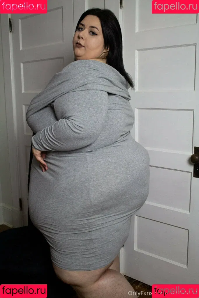 gothgfadeline Onlyfans Photo Gallery 
