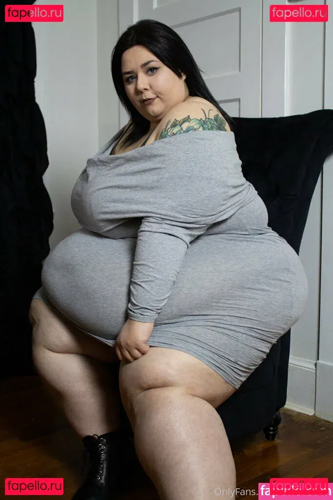 gothgfadeline Onlyfans Photo Gallery 