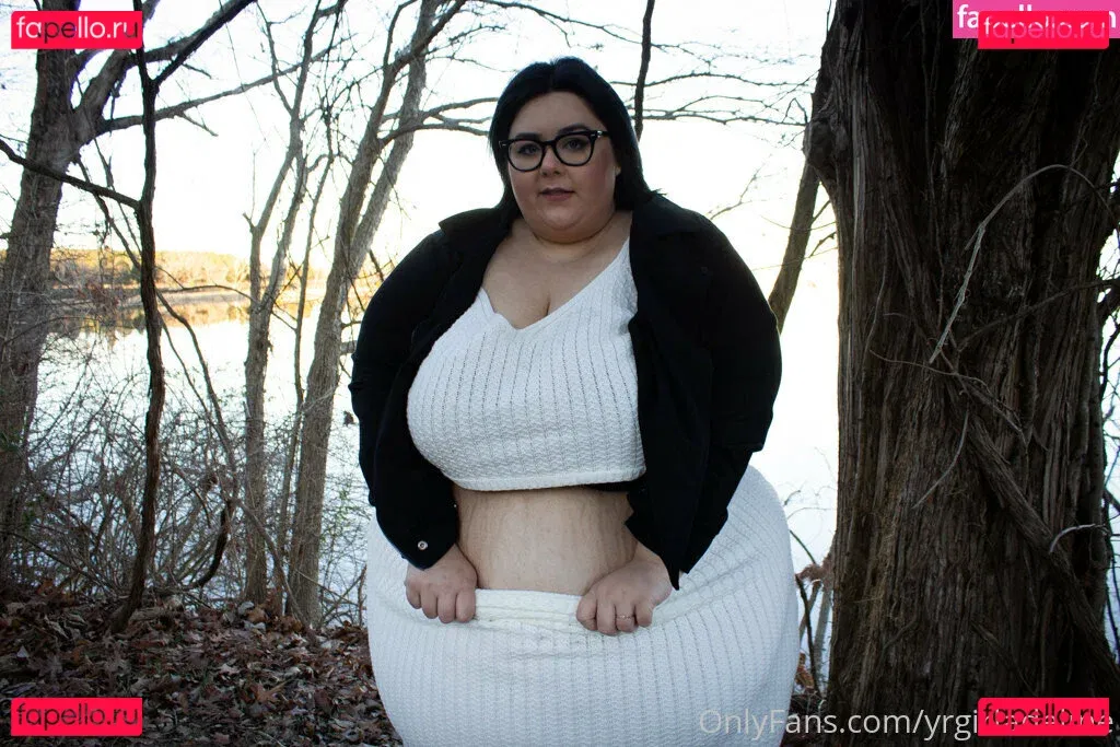 gothgfadeline Onlyfans Photo Gallery 