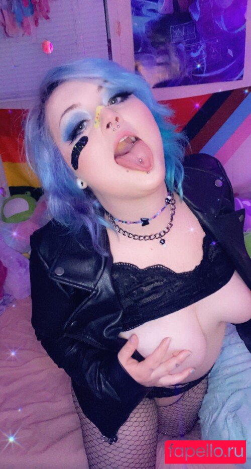 Saphycus Nude Onlyfans Photo 11