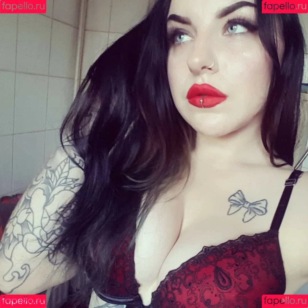 thrashmetaldoll Onlyfans Photo Gallery 