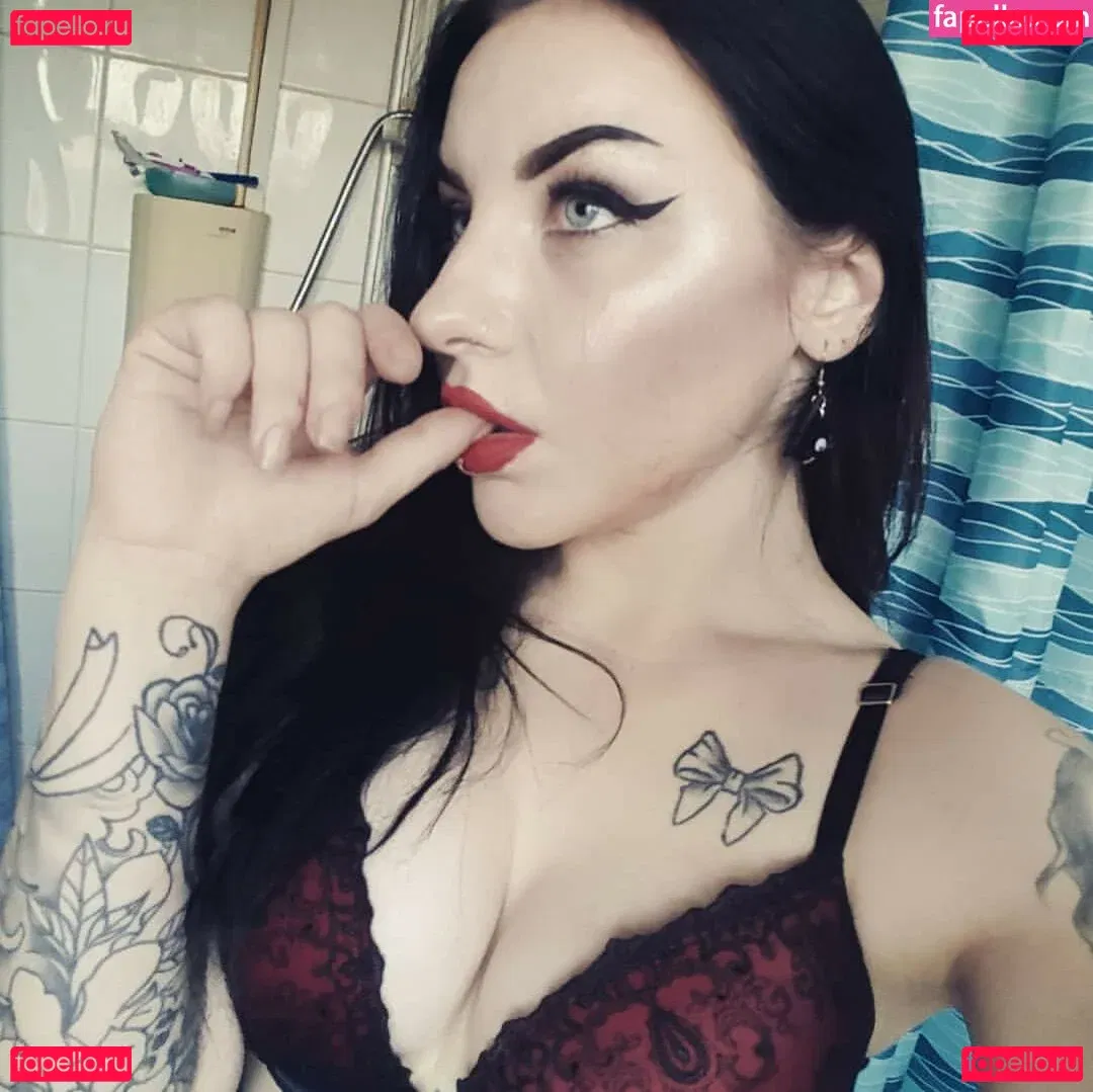 thrashmetaldoll Onlyfans Photo Gallery 