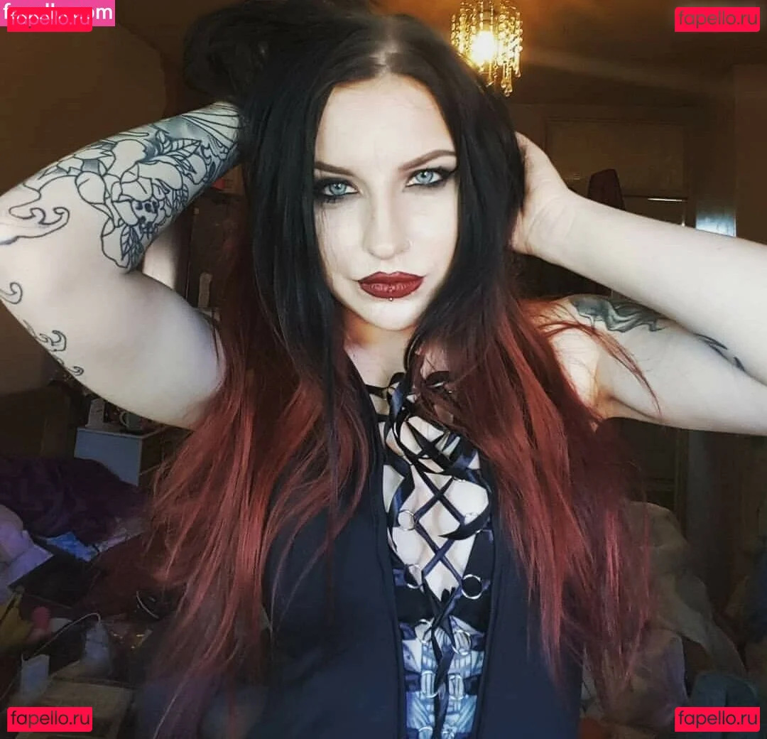 thrashmetaldoll Onlyfans Photo Gallery 