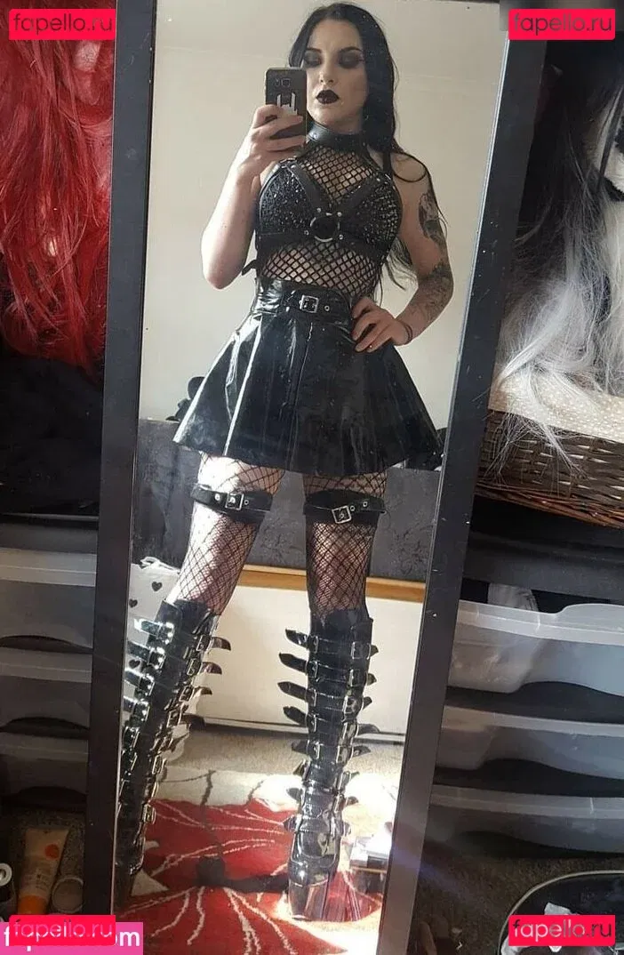 thrashmetaldoll Onlyfans Photo Gallery 