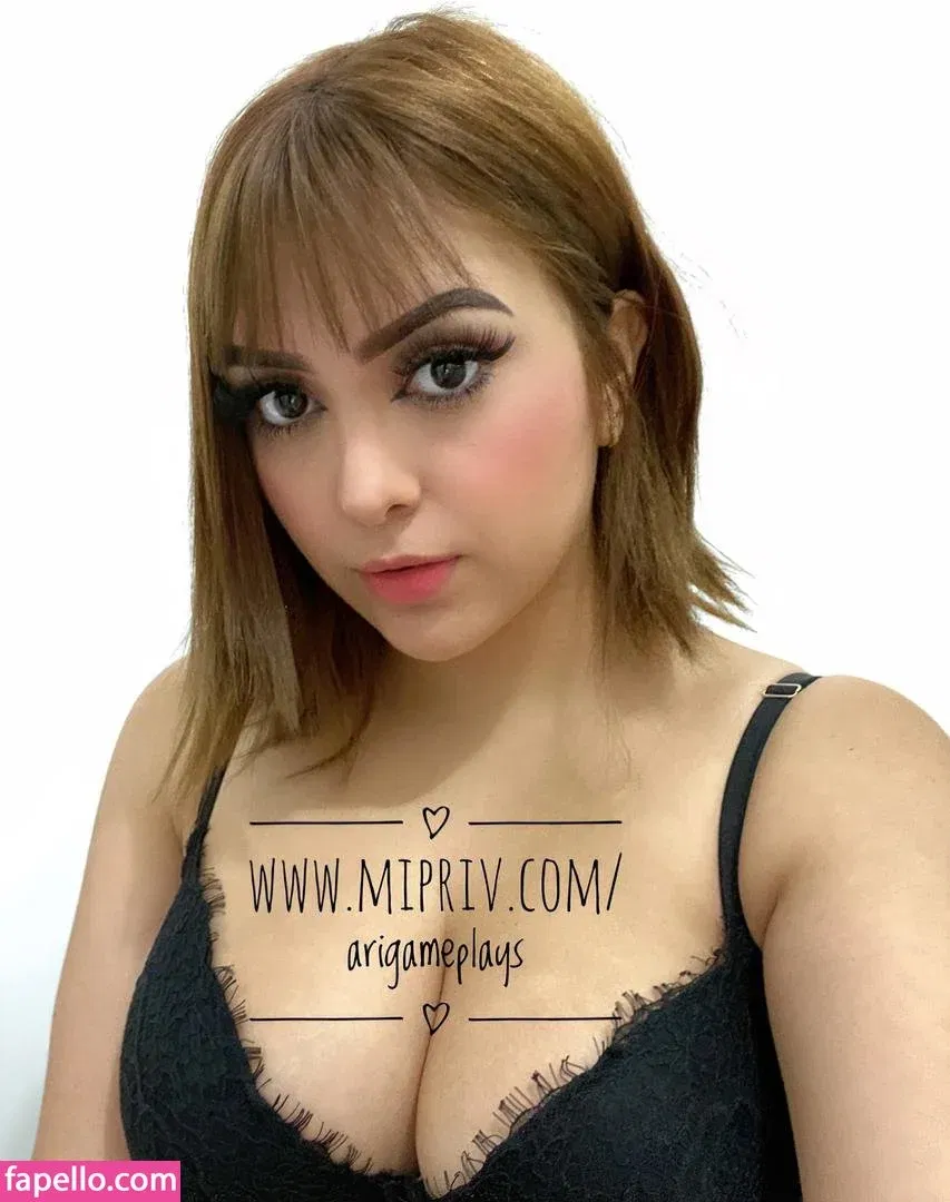 Ari Game Plays Onlyfans Photo Gallery 