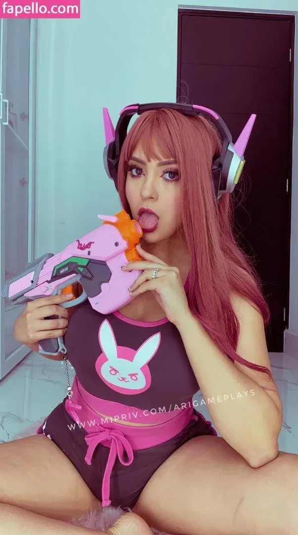 Ari Game Plays Onlyfans Photo Gallery 