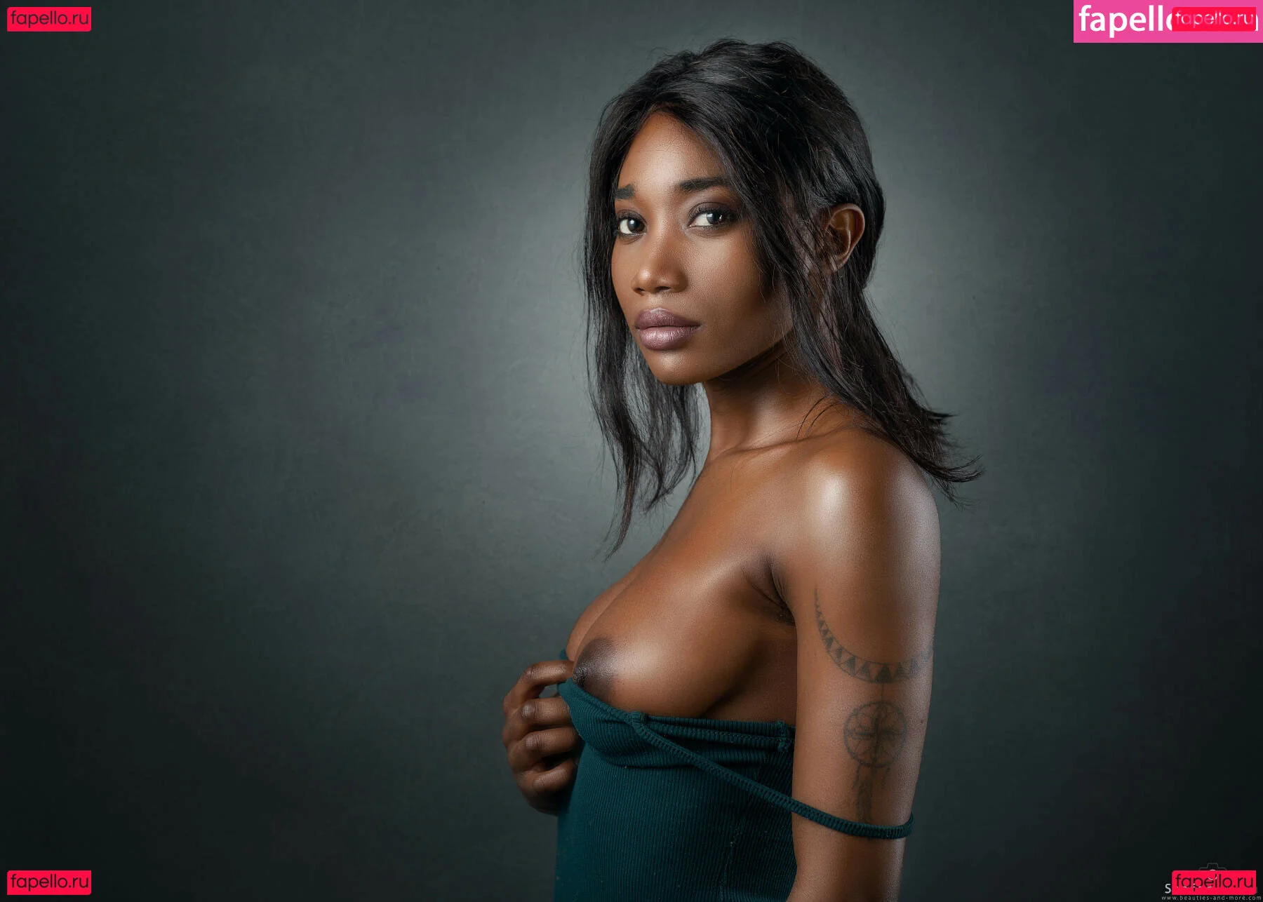 Mimi Desuka Onlyfans Photo Gallery 