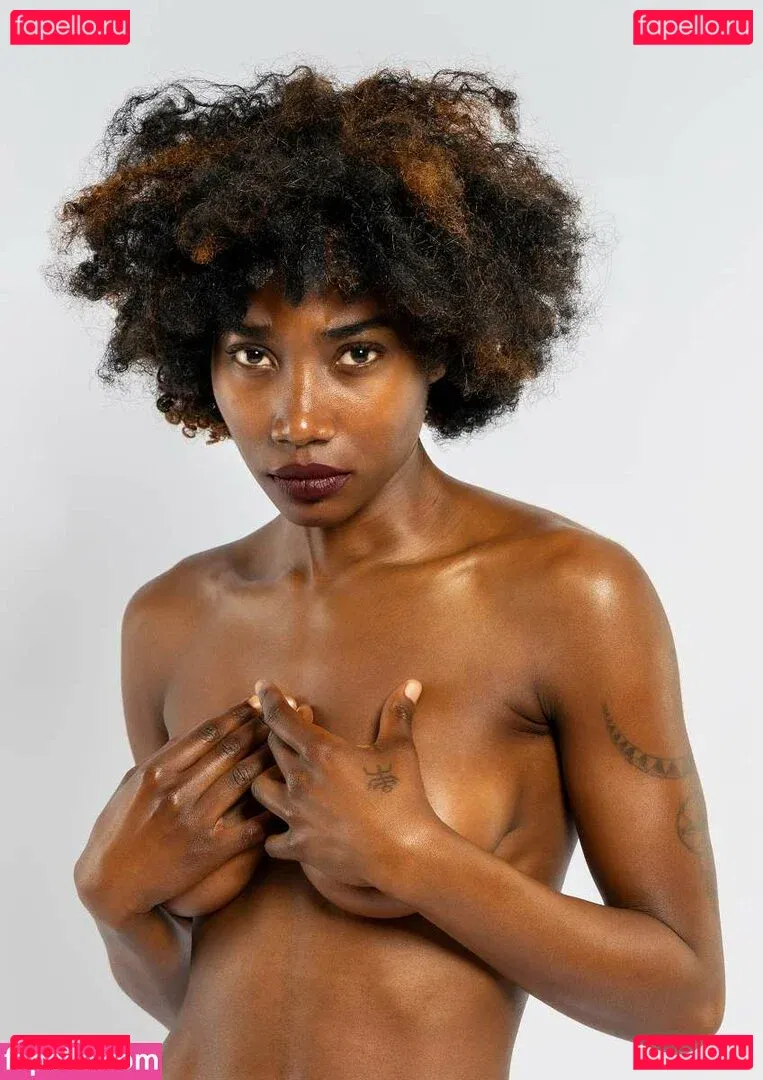 Mimi Desuka Onlyfans Photo Gallery 