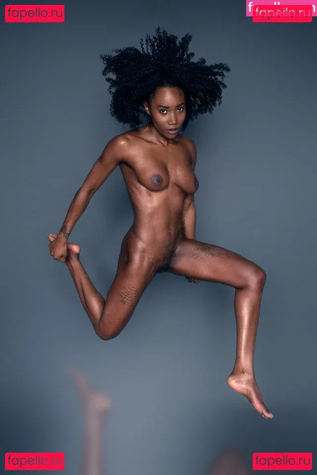 Mimi Desuka Onlyfans Photo Gallery 