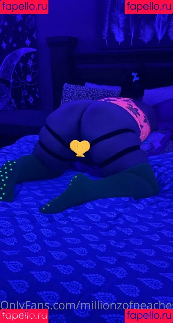 millionzofpeaches Onlyfans Photo Gallery 