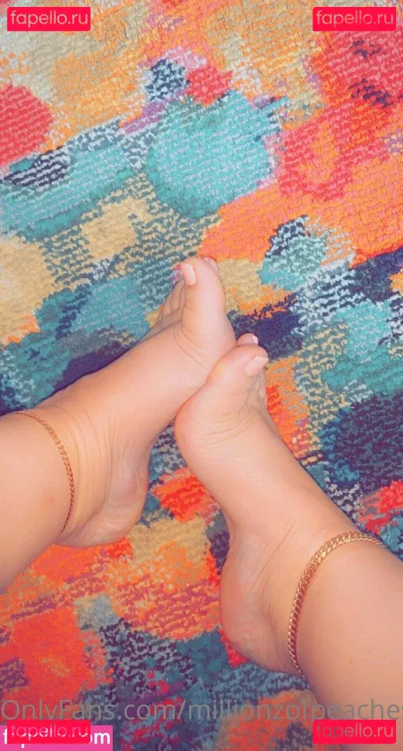 millionzofpeaches Onlyfans Photo Gallery 