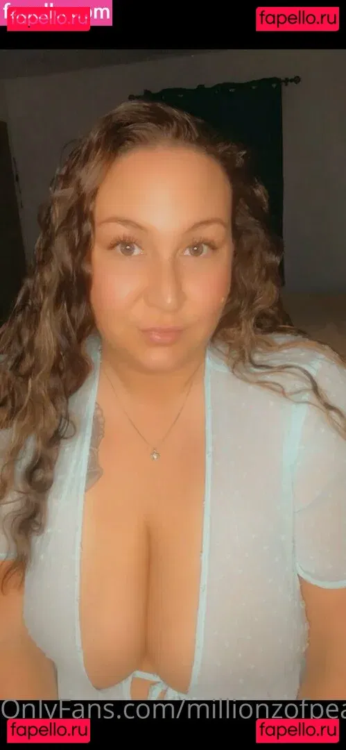 millionzofpeaches Onlyfans Photo Gallery 