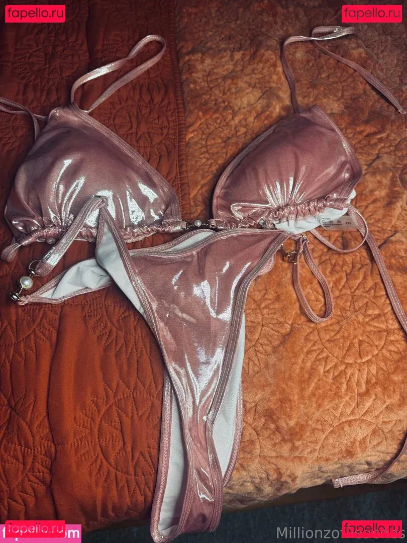 millionzofpeaches Onlyfans Photo Gallery 