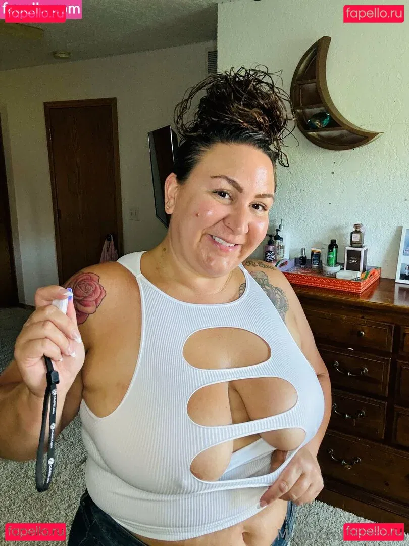 millionzofpeaches Onlyfans Photo Gallery 