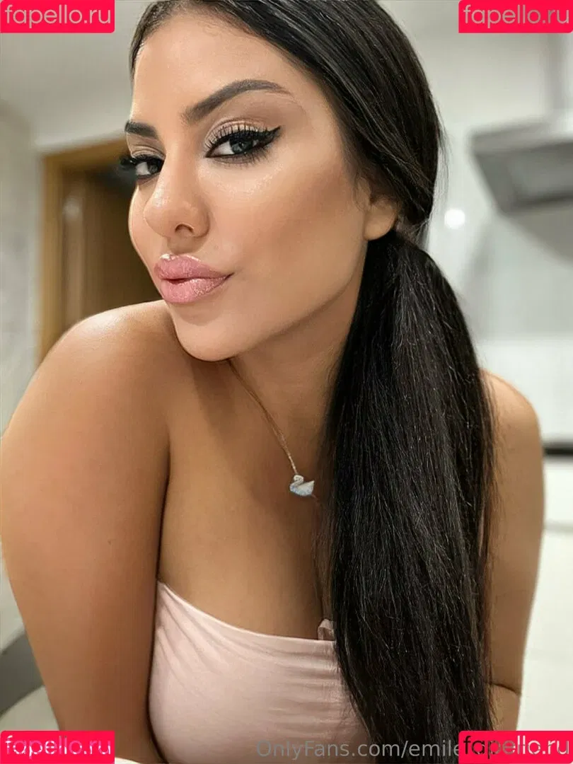 emile_girlfriend Onlyfans Photo Gallery 