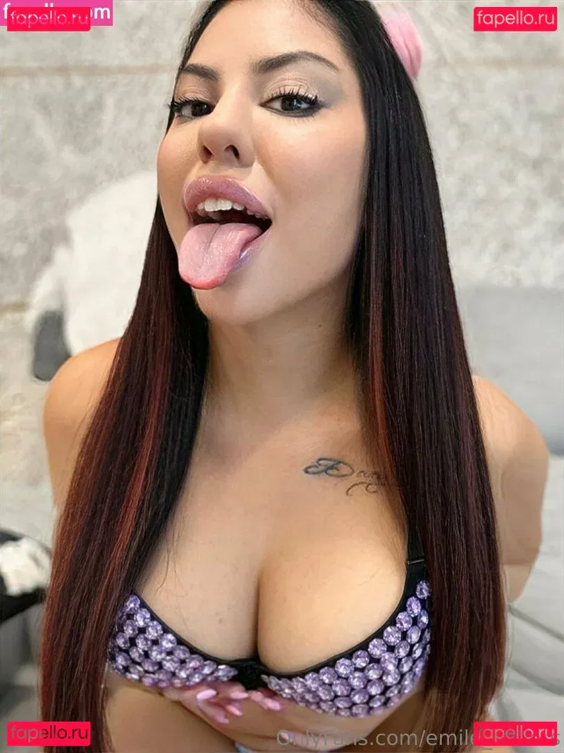 emile_girlfriend Onlyfans Photo Gallery 