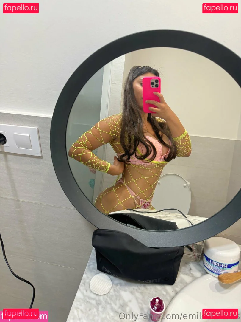 emile_girlfriend Onlyfans Photo Gallery 