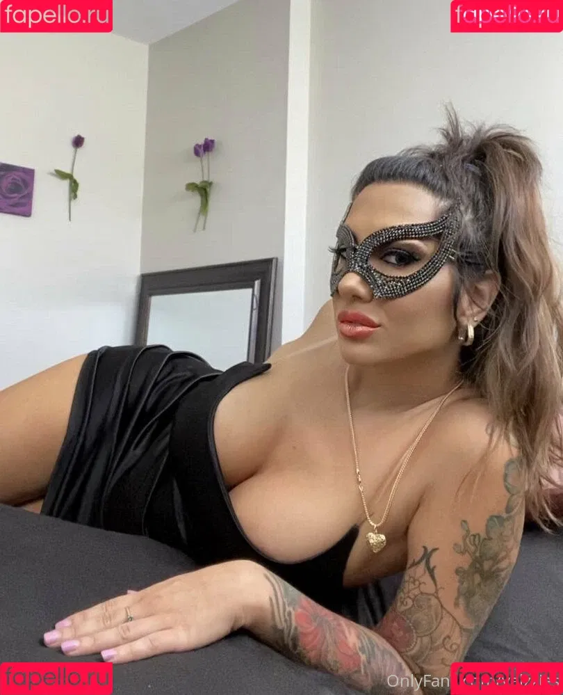 valzzies Onlyfans Photo Gallery 