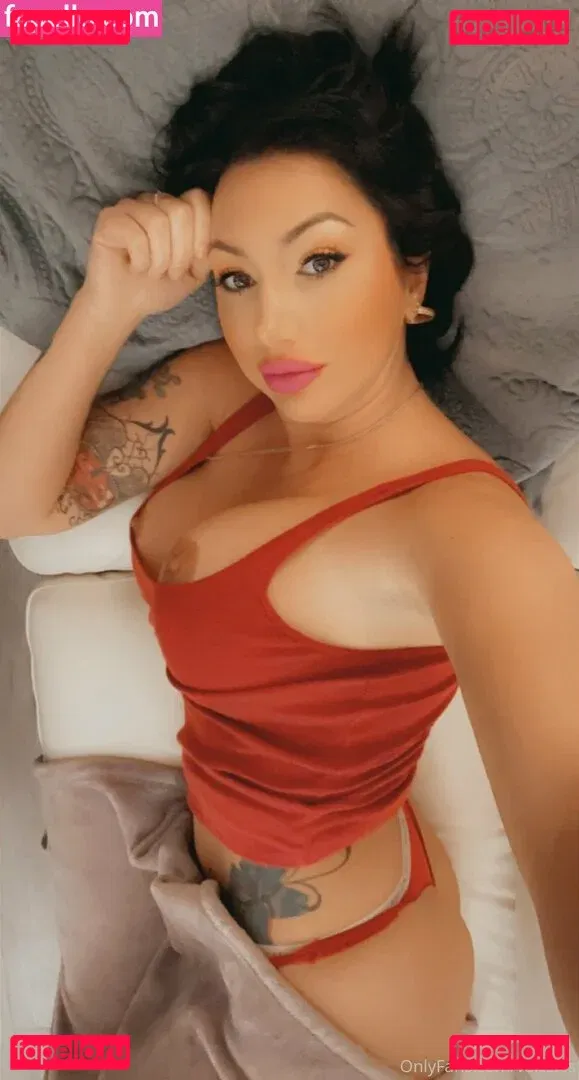 valzzies Onlyfans Photo Gallery 