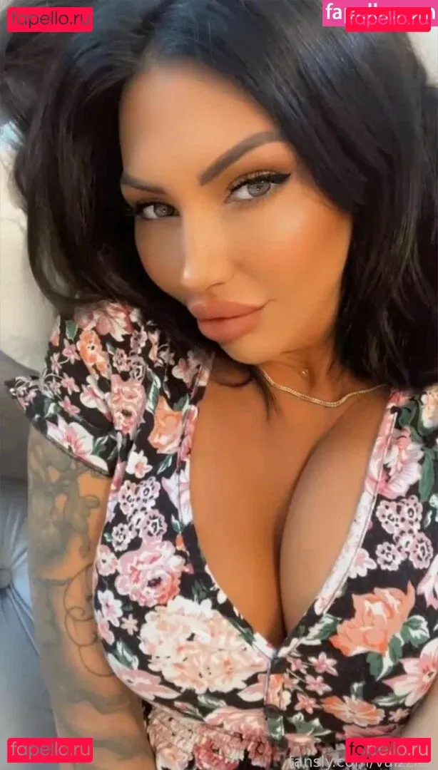valzzies Onlyfans Photo Gallery 