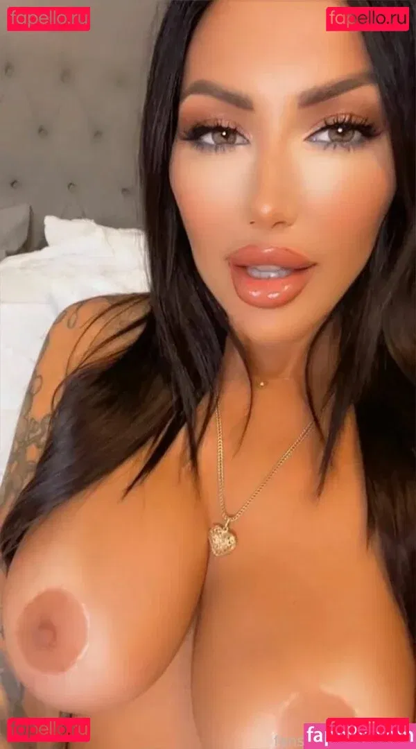 valzzies Onlyfans Photo Gallery 