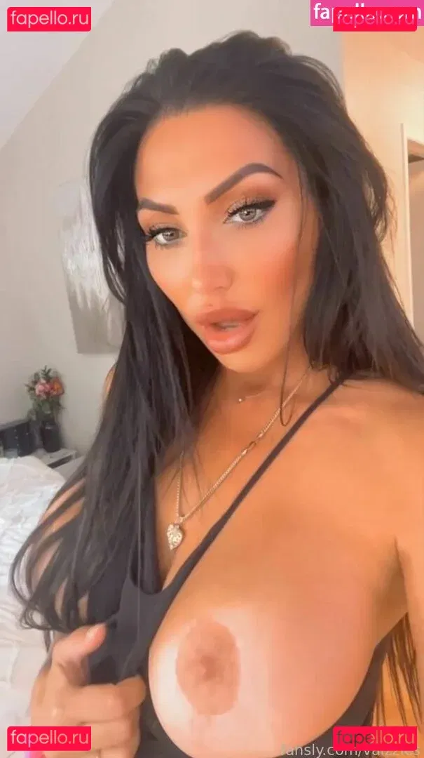 valzzies Onlyfans Photo Gallery 