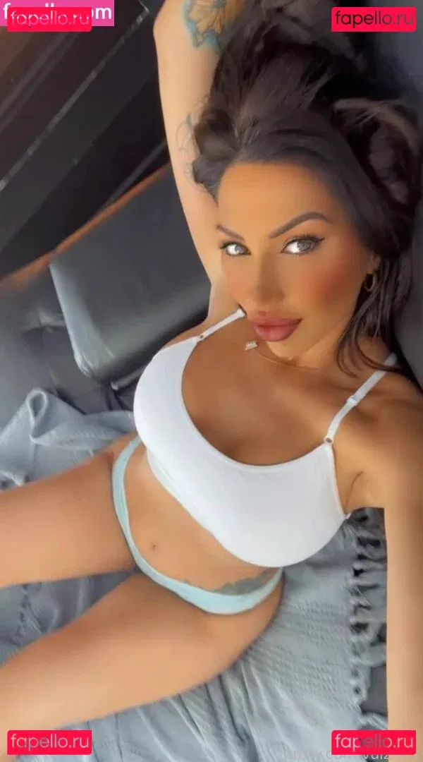 valzzies Onlyfans Photo Gallery 